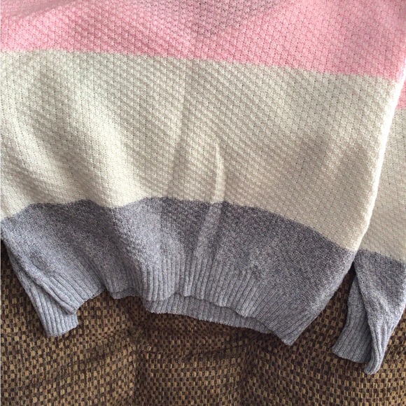 Colorblock Button Women's Sweater - Picture 3 of 3
